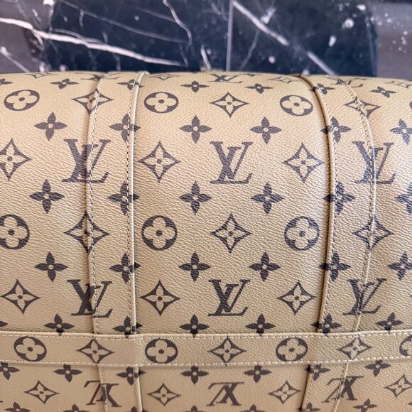 New Louis Vuitton Keepall Bandouliere 55 Khaki Green/Vermillion Red M23963 - Picture 12 of 16